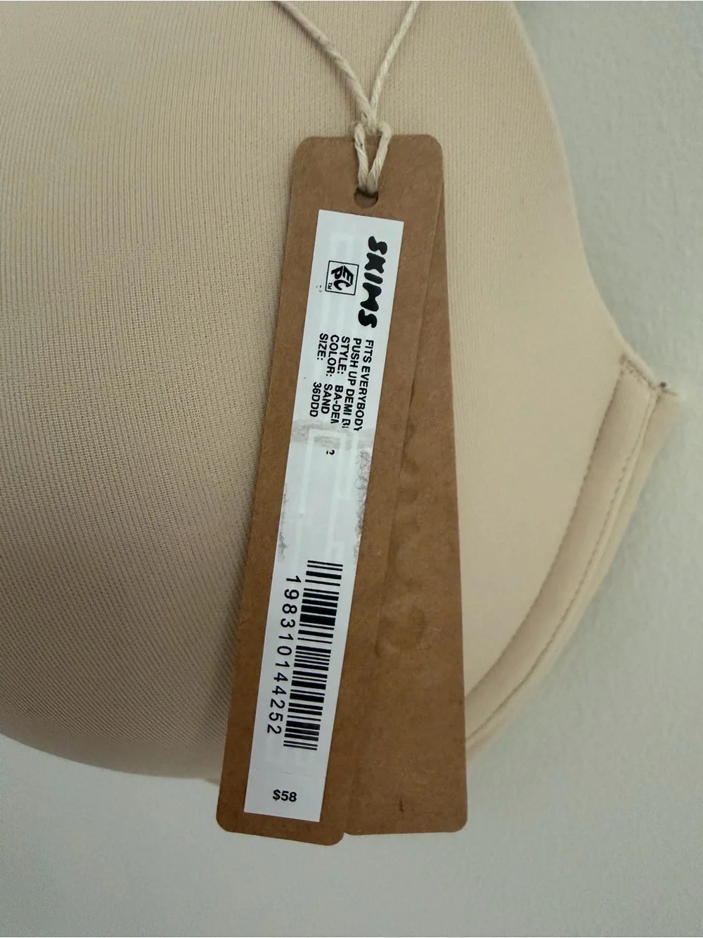 Skims fits everybody Demi push up bra - Picture 3 of 6